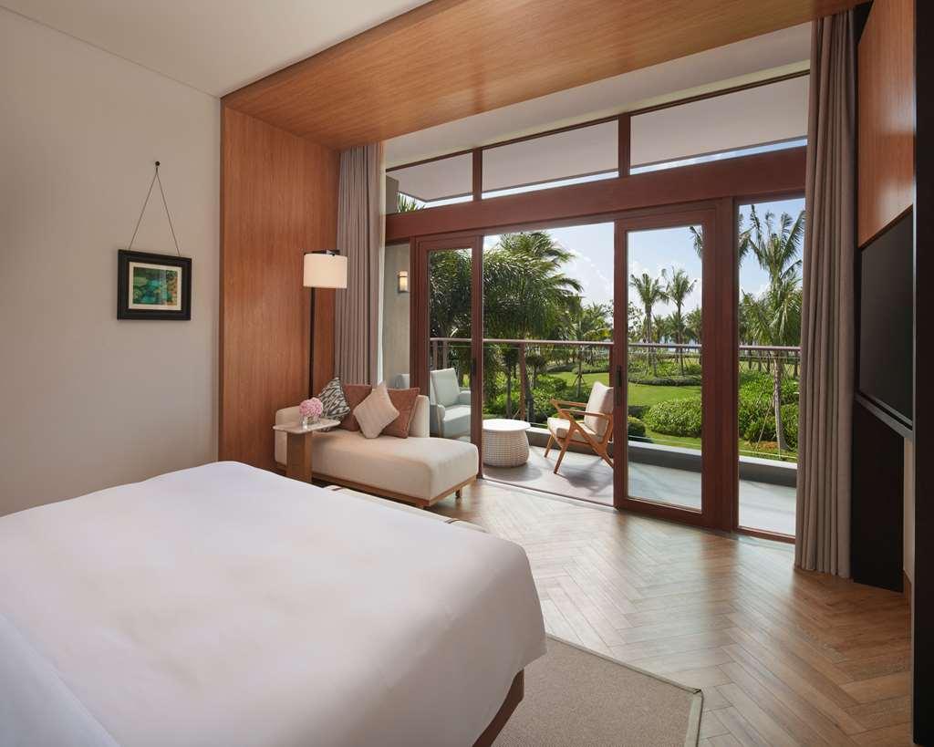 Grand Hyatt Shenzhou Peninsula Hotel Wanning Room photo