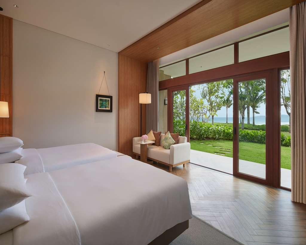 Grand Hyatt Shenzhou Peninsula Hotel Wanning Room photo